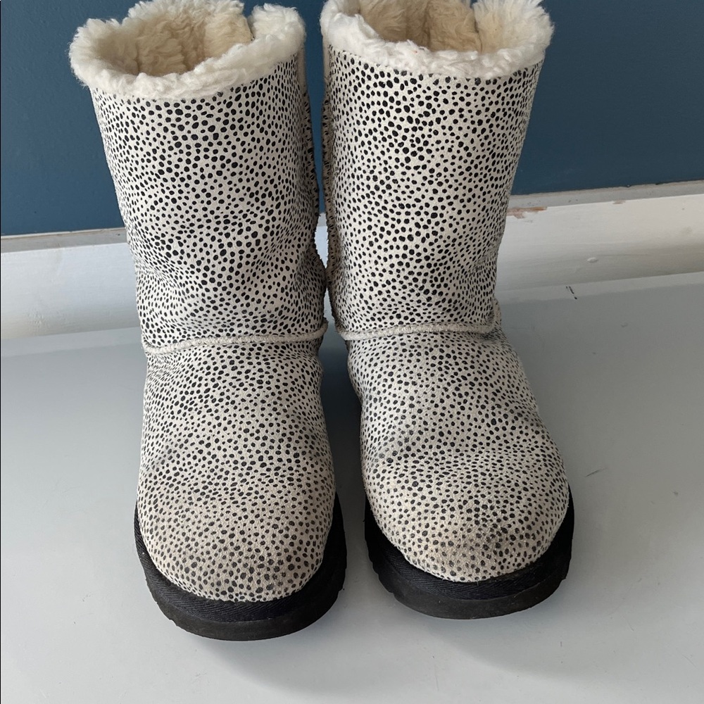 UGG Black and White Bow-Accent Boots